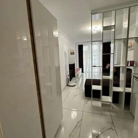 Private Studio-apartment Sol E Mar ساني بيتش